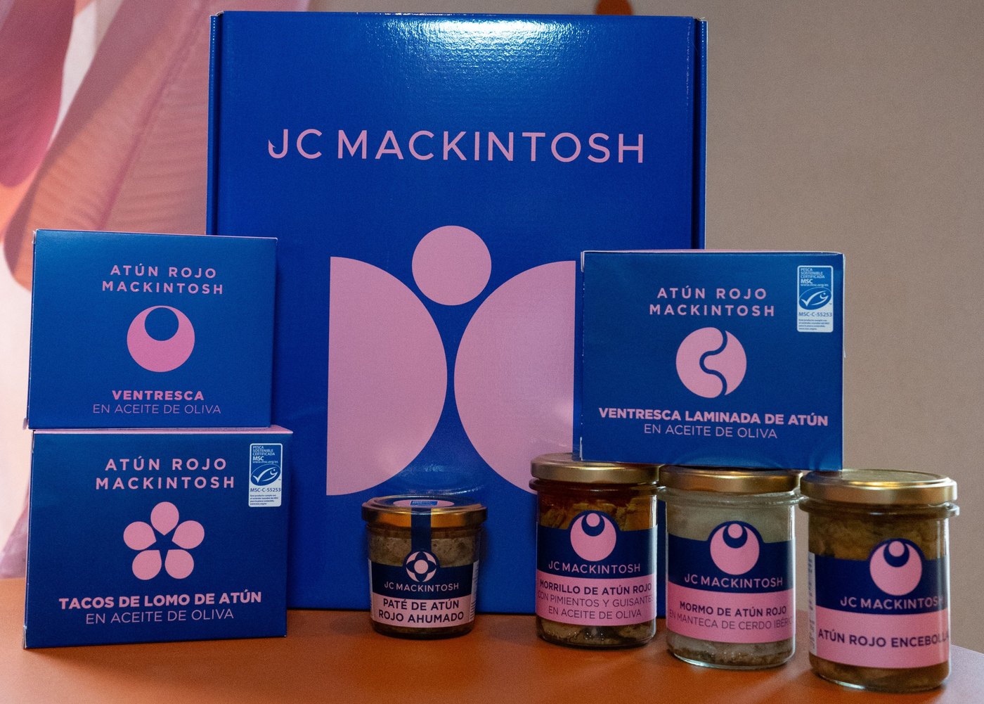 Pack Joyas del Estrecho de JC Mackintosh con conservas gourmet de atún rojo salvaje